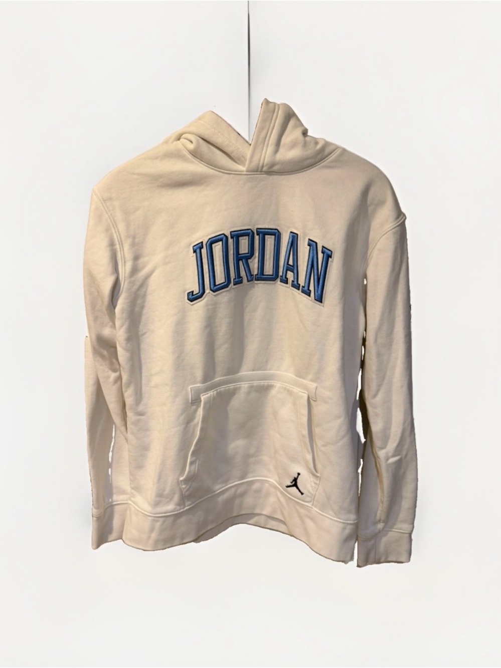 Jordan Men’s Cream Crewneck Hoodie with Blue Arch Logo -xl